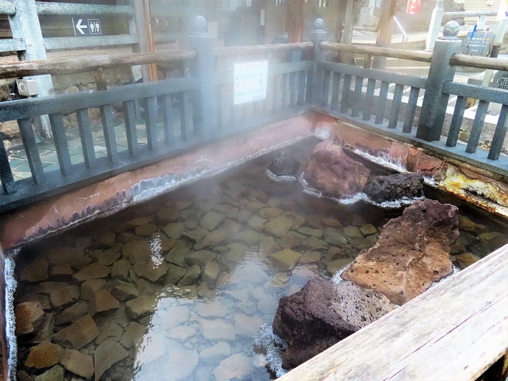 半露天風呂を堪能しよう